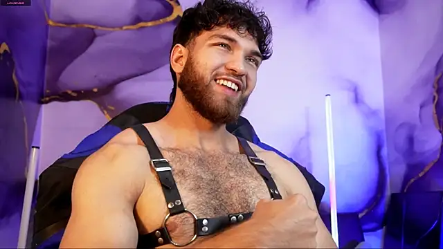 Oliver Dallas1 online show from 06-10-26, 06:45