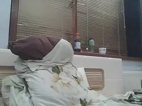 Snapshot of stiven121312 chatting on 07-18-26, 07:50 stiven121312 online show from 07-18-26, 07:50