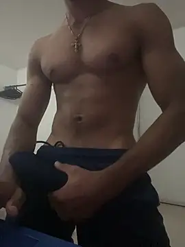 Snapshot of horsepassion chatting on 04-15-26, 07:04 horsepassion online show from 04-15-26, 07:04