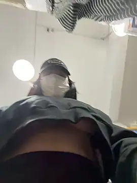 zhizhibaobei online show from 04-18-26, 12:03