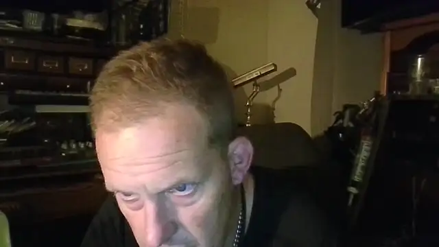 Snapshot of strokingjoe14585 chatting on 04-24-26, 08:17 strokingjoe14585 online show from 04-24-26, 08:17