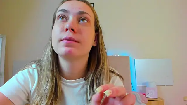 MelanieCuty online show from 07-04-26, 05:35