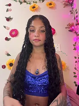 Snapshot of SpidderSecret chatting on 04-19-26, 02:22 SpidderSecret online show from 04-19-26, 02:22