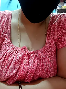 tulidas96778 online show from 04-16-26, 01:39