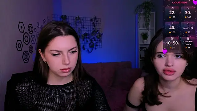 Snapshot of bianca_bright chatting on 04-15-26, 09:49 bianca bright online show from 04-15-26, 09:49