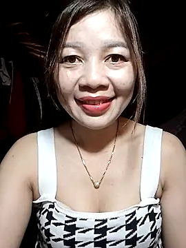 Yiyi102300 online show from 04-06-26, 09:10