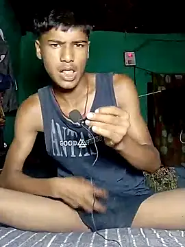 Snapshot of pandey_ji_ka_beta_hu chatting on 07-07-26, 04:00 pandey ji ka beta hu online show from 07-07-26, 04:00