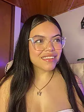 Valentine pink online show from 03-16-26, 02:54