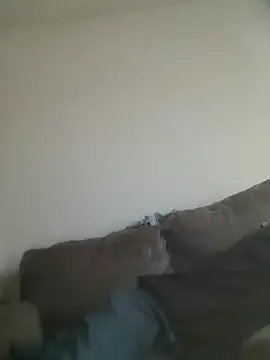 Snapshot of yourMasterisBored chatting on 05-11-26, 02:45 yourMasterisBored online show from 05-11-26, 02:45
