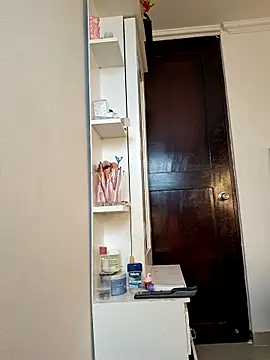 Mia Lauryn online show from 04-01-26, 01:41