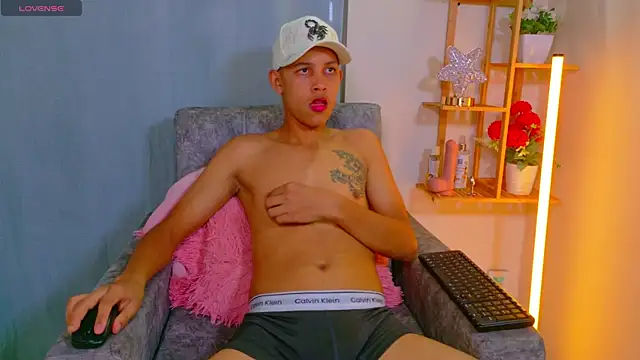 Noirvynn online show from 04-16-26, 12:11