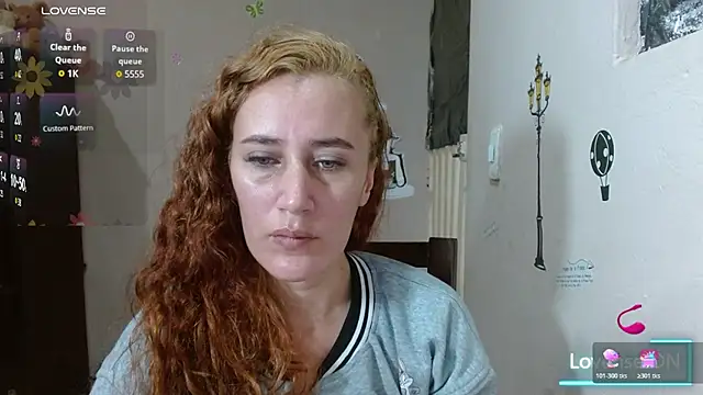 Snapshot of Mariam_wish chatting on 06-10-26, 05:23 Mariam wish online show from 06-10-26, 05:23