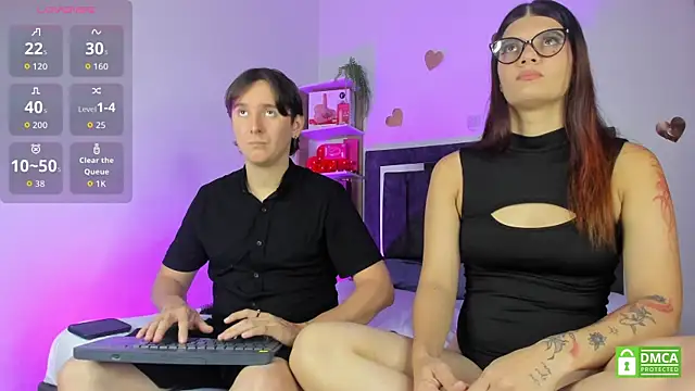 Mariana and Ronny online show from 07-31-26, 05:51