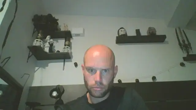 CaptCraker online show from 04-01-26, 02:01