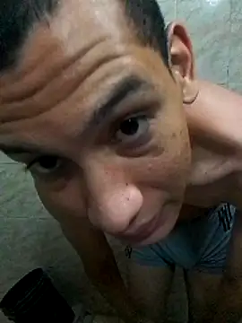 Snapshot of Orlando2638 chatting on 03-16-26, 11:31 Orlando2638 online show from 03-16-26, 11:31