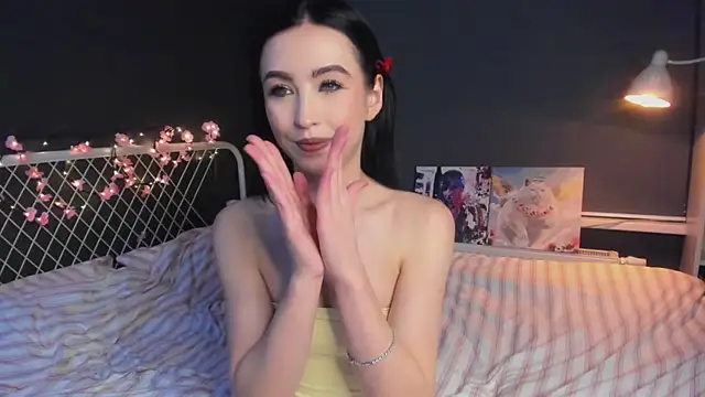 lizaa breeze online show from 04-06-26, 05:25