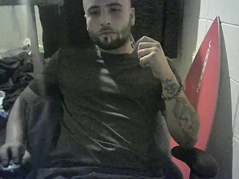 Snapshot of Relk130p chatting on 04-23-26, 04:03 Relk130p online show from 04-23-26, 04:03