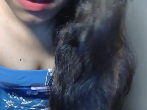 Snapshot of Tanisha_cute chatting on 03-20-26, 04:12 Tanisha cute online show from 03-20-26, 04:12