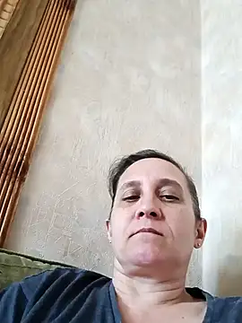 Snapshot of KatieLove133 chatting on 07-19-26, 01:15 KatieLove133 online show from 07-19-26, 01:15