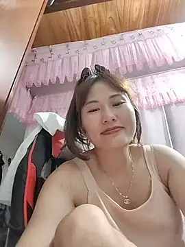 Lucxy-ki6 online show from 06-01-26, 01:07