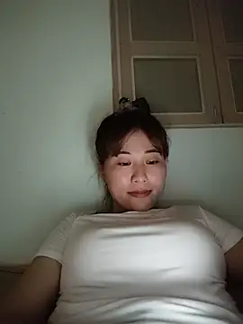 Lucxy-ki6 online show from 07-21-26, 04:20