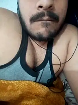 Decentlover67 online show from 04-06-26, 03:35