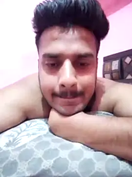 Snapshot of Decentlover67 chatting on 05-24-26, 04:50 Decentlover67 online show from 05-24-26, 04:50