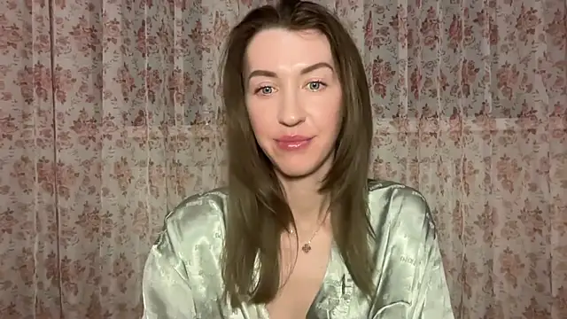 Julia182 online show from 03-30-26, 07:15