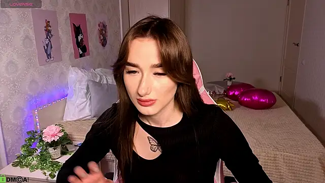 Lady Sunrise12 online show from 04-06-26, 01:03