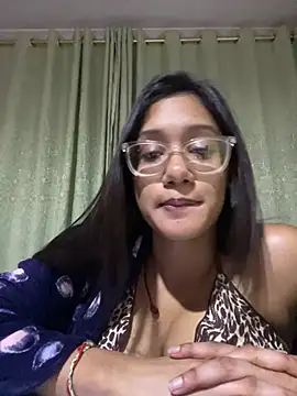 Snapshot of kiiingkay chatting on 03-14-26, 09:09 kiiingkay online show from 03-14-26, 09:09