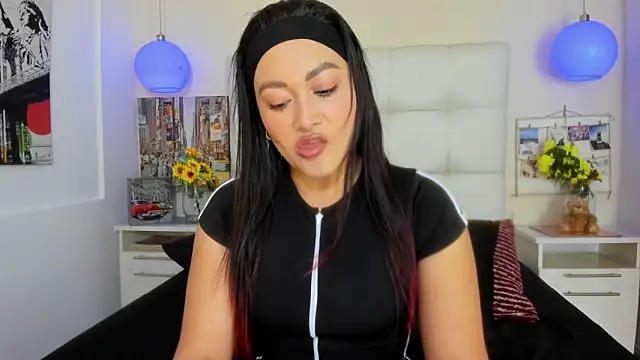 Tatiana24  online show from 04-17-26, 09:29