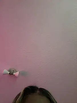 Snapshot of TSROYALE7527 chatting on 03-19-26, 03:49 TSROYALE7527 online show from 03-19-26, 03:49