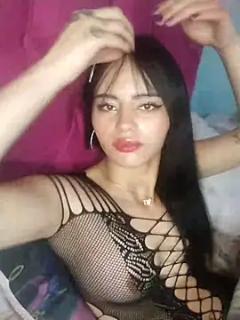 Snapshot of deisypinzongaleano chatting on 04-06-26, 05:30 deisypinzongaleano online show from 04-06-26, 05:30