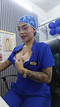 Snapshot of daniela-sexy chatting on 06-15-26, 01:46 daniela-sexy online show from 06-15-26, 01:46