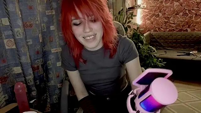 Snapshot of whiny_emo_boi chatting on 05-04-26, 07:10 whiny emo boi online show from 05-04-26, 07:10