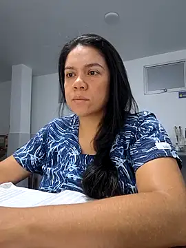 Aila Phone online show from 03-28-26, 04:34