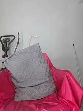 Aila Phone online show from 03-29-26, 01:38