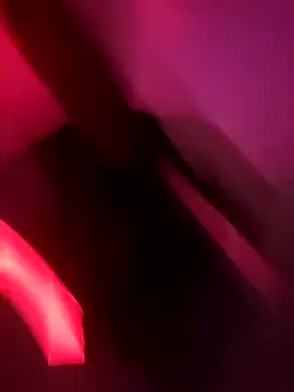 Aila Phone online show from 04-21-26, 03:13