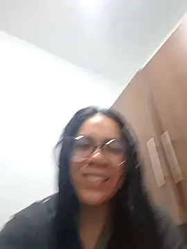 Snapshot of Aila_Phone chatting on 05-09-26, 03:12 Aila Phone online show from 05-09-26, 03:12