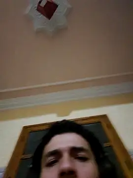 Snapshot of Thewildaliii0 chatting on 03-15-26, 04:29 Thewildaliii0 online show from 03-15-26, 04:29