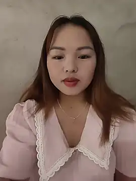 Snapshot of Mina_xYx chatting on 06-26-26, 03:33 Mina xYx online show from 06-26-26, 03:33