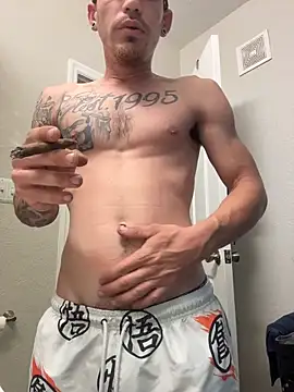 Snapshot of UngualIronware420 chatting on 03-15-26, 05:35 UngualIronware420 online show from 03-15-26, 05:35