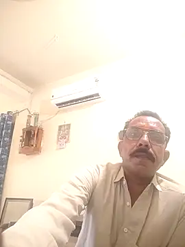 Snapshot of biger_top chatting on 07-15-26, 08:08 biger top online show from 07-15-26, 08:08