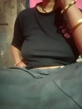 Mona ji32 online show from 04-15-26, 08:31