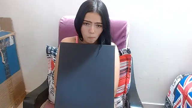 Snapshot of lina_seduce chatting on 05-30-26, 02:30 lina seduce online show from 05-30-26, 02:30