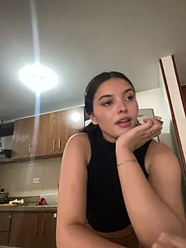 Mr and Mrs Sin05 online show from 04-22-26, 07:59