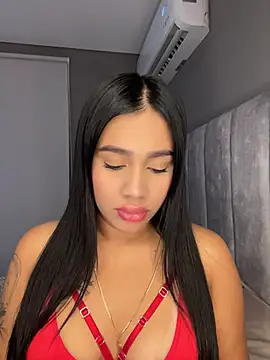Snapshot of AlisonBeltran1 chatting on 07-04-26, 06:19 AlisonBeltran1 online show from 07-04-26, 06:19