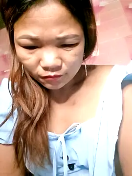 Snapshot of maymay121 chatting on 05-06-26, 08:58 maymay121 online show from 05-06-26, 08:58