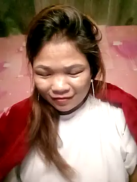 Snapshot of maymay121 chatting on 05-08-26, 03:56 maymay121 online show from 05-08-26, 03:56