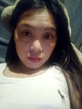 Snapshot of Abi-ni chatting on 05-12-26, 08:39 Abi-ni online show from 05-12-26, 08:39